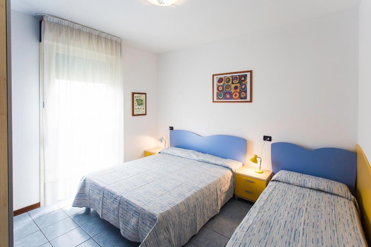 Tigli Lido Altanea Apartment Caorle Bagian luar foto