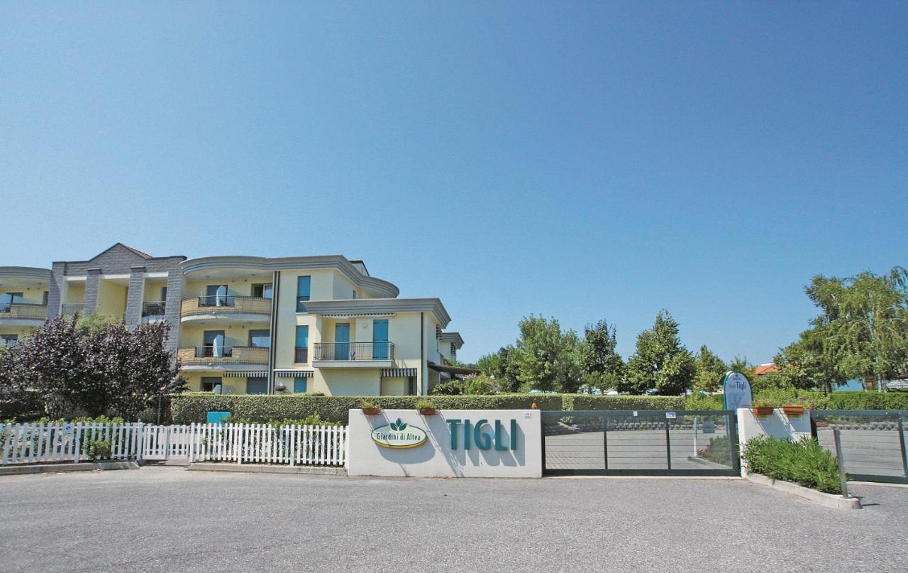 Tigli Lido Altanea Apartment Caorle Bagian luar foto