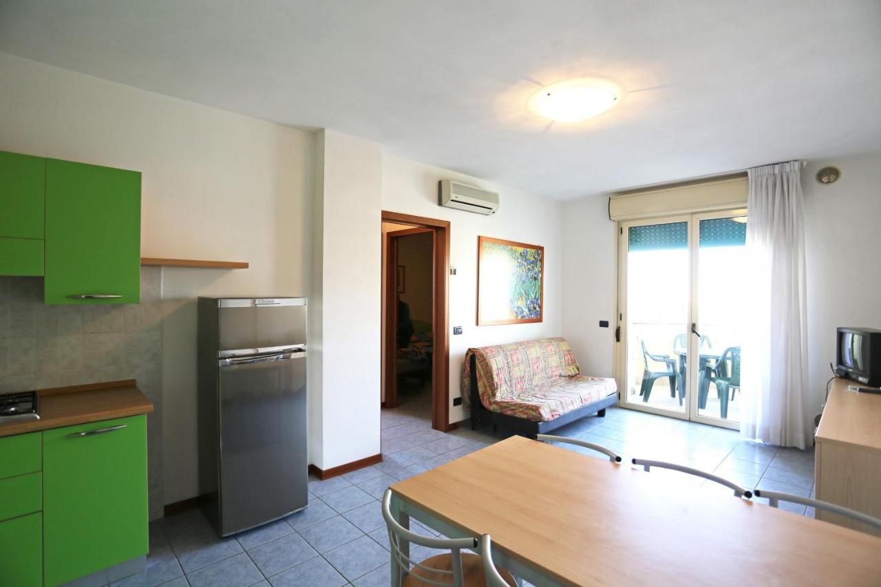Tigli Lido Altanea Apartment Caorle Bagian luar foto